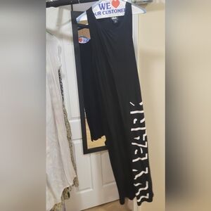 IVY PARK Black Garment with White Logo